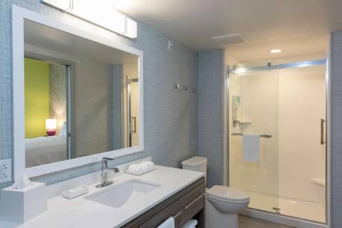 Home2 Suites By Hilton Indianapolis Airport — photo 4