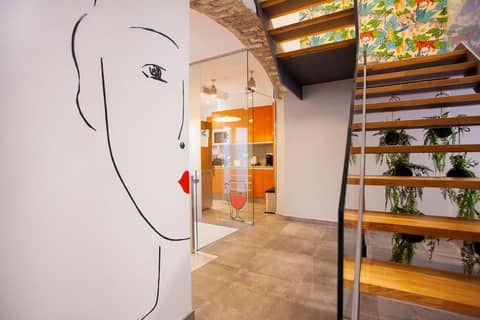 Lukanda Hospec Olehousing — recepcion & lobby