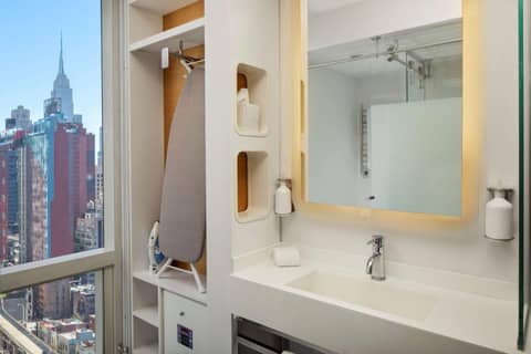 YOTEL New York Times Square — photo 5