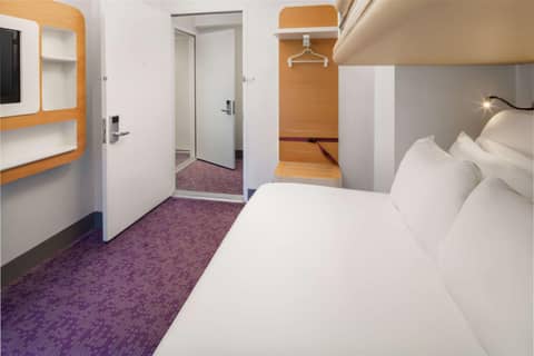 YOTEL New York Times Square — photo 8