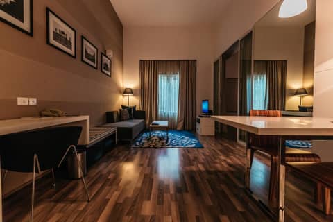 Grand Mercure Bangalore - An Accor Brand — photo 3