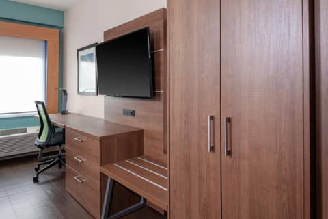 Holiday Inn Express Myrtle Beach-Broadway at the Beach by IHG — photo 9