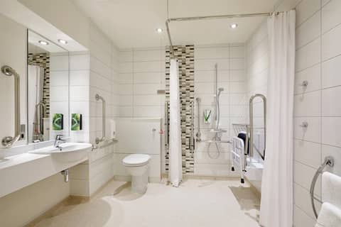 Premier Inn Manchester Trafford Centre Nth — photo 2