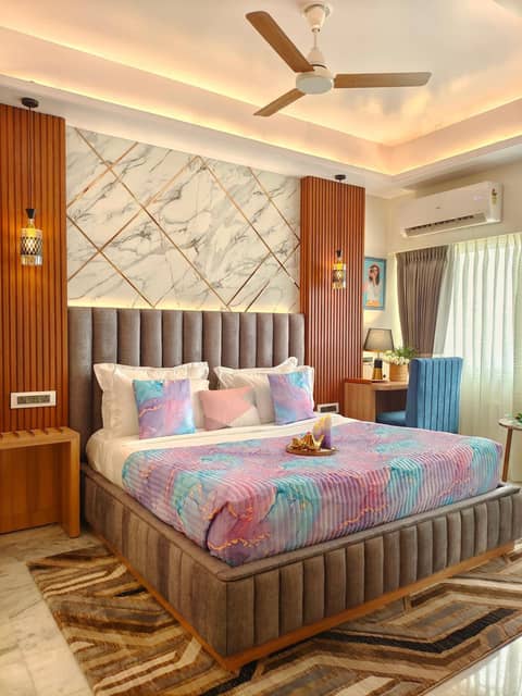 Sarang Palace - A Luxury Boutique Hotel — hotel room