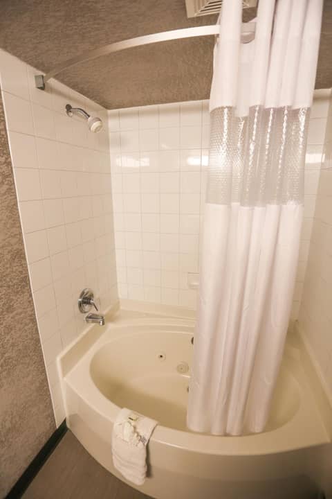 Prairie Crest Calgary Airport by IHG — photo 3