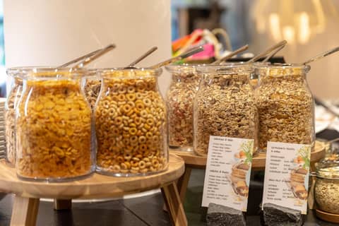 Holiday Inn - the niu Franz Vienna by IHG — dining