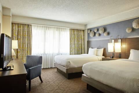 Embassy Suites by Hilton Atlanta Galleria — hotel room