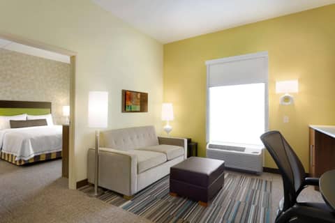 Home2 Suites by Hilton Charlotte Airport — photo 7