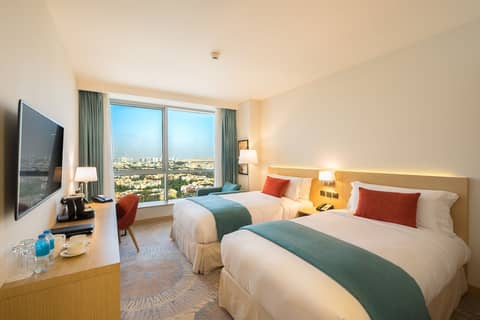 Avani Ibn Battuta Dubai Hotel — hotel room