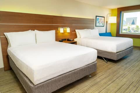 Holiday Inn Express & Suites - Las Vegas - E Tropicana by IHG — photo 8