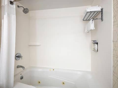 Holiday Inn Express NYC Chelsea - NoMad Area by IHG — photo 6