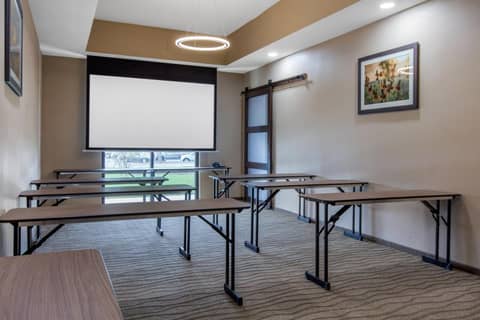 Comfort Suites - South Austin — photo 8