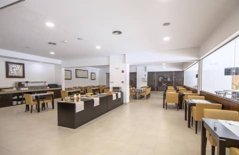 Areias Village Beach Suite Hotel — photo 7