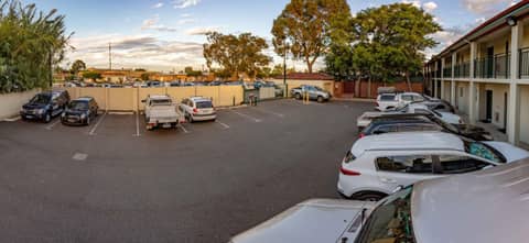 Quality Hotel Bayswater — photo 9