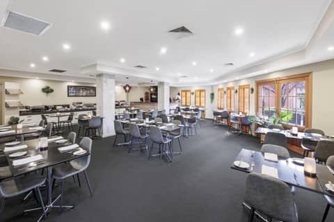 Quality Hotel Melbourne Airport — photo 2