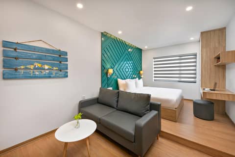 Dolphin Hotel and Apartment — photo 4