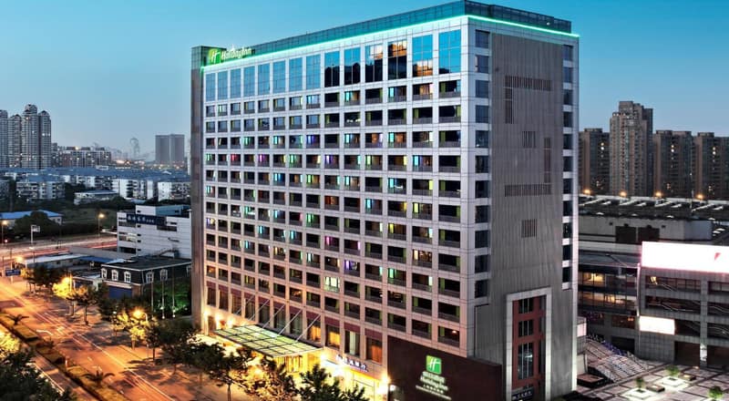 Holiday Inn Shanghai Pudong Nanpu by IHG — building
