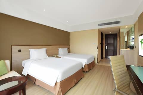 Holiday Inn Shanghai Pudong Nanpu by IHG — photo 2