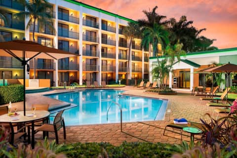 Courtyard by Marriott Fort Lauderdale East Lauderdale-by-the-Sea — recepcion & lobby