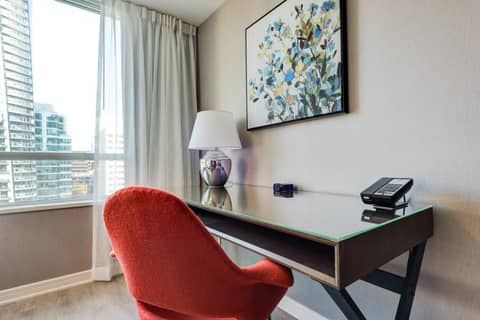 Carmana Hotel & Suites — photo 2