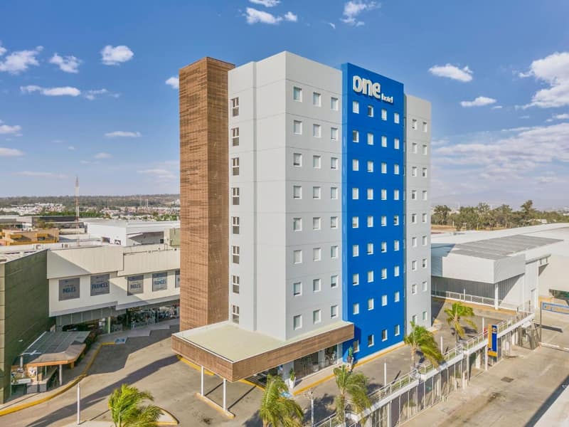 One Guadalajara Periferico Norte — building