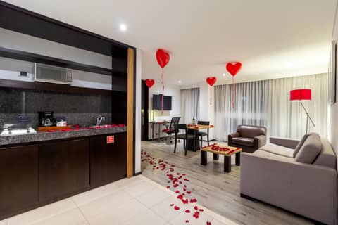 Hotel Madisson Inn Luxury By GEH Suites — photo 2