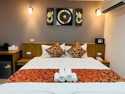Top High Airport Link Hotel Bangkok — photo 3