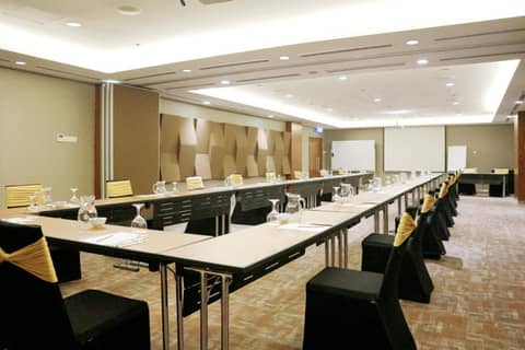 Oakwood Hotel & Residence Kuala Lumpur — photo 4