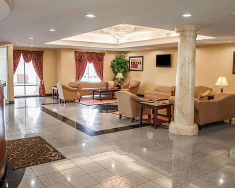 Comfort Suites near Indianapolis Airport — photo 3