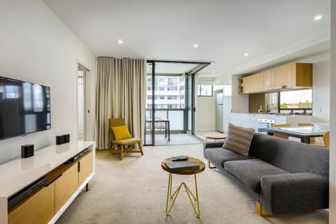 Vine Apartments South Brisbane — hotel room