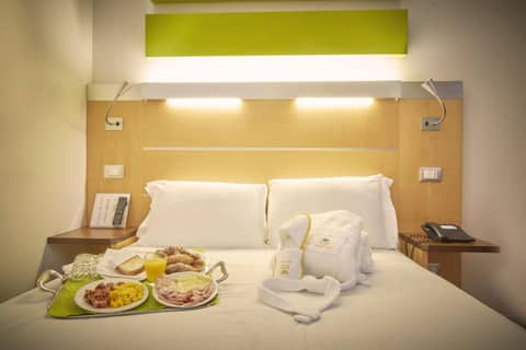iH Hotels Milano Gioia — hotel room