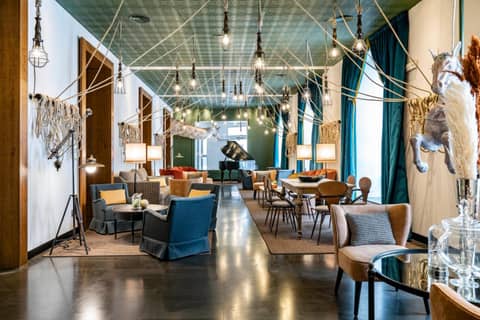Vincci Soho — lounge