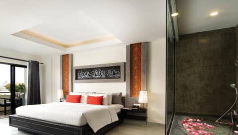 Central Suite Residence — hotel room