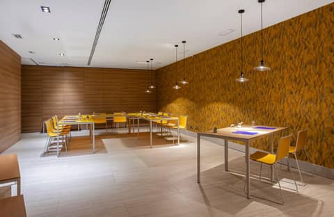 Hotel Macià Sevilla Kubb — photo 4