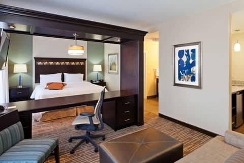 Hampton Inn & Suites Denver Airport / Gateway Park — photo 8