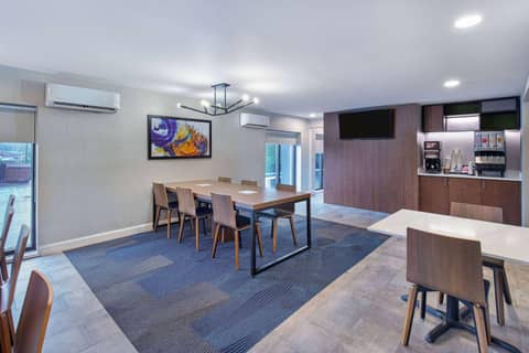 La Quinta by Wyndham Nashville Airport — photo 9