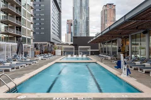 Kasa 2nd Street Austin — recepcion & lobby