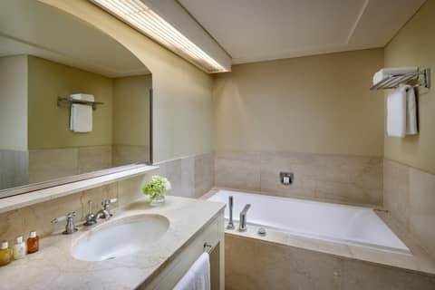 The Shilla Jeju — bathroom