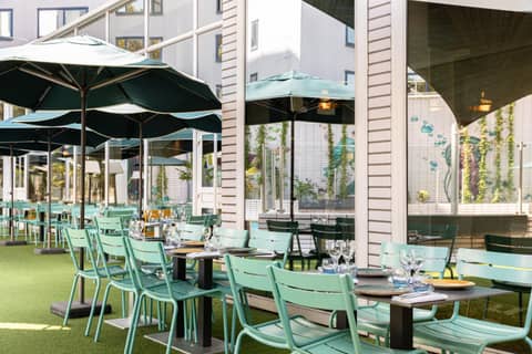 Novotel Lyon Gerland — dining