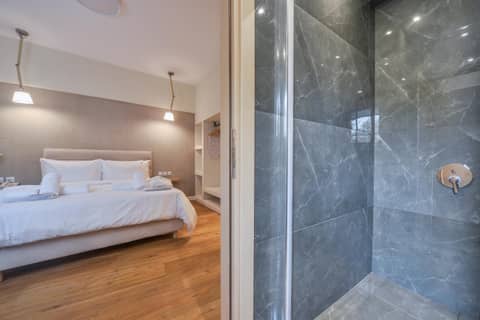 A.P. Acropolis View Apartments — hotel room