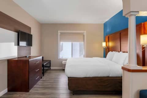 Comfort Suites St Charles-St Louis — photo 5