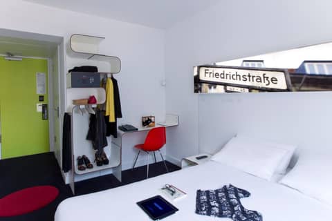 Hotel Gat Point Charlie — photo 4