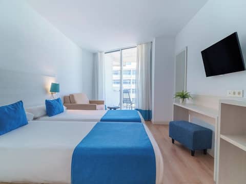 Spirit Hotel Benalmadena Beach — hotel room