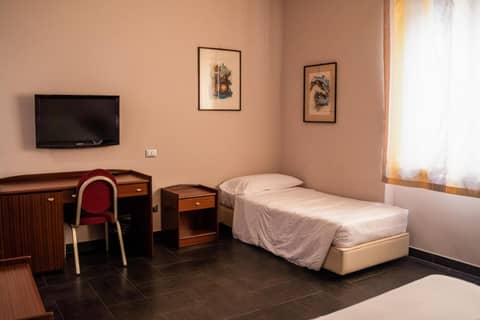 Hotel Mediterraneo — photo 4