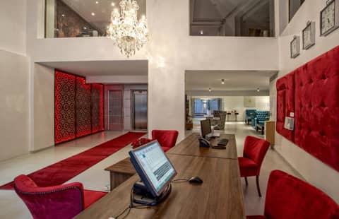 Yaad City Hotel — recepcion & lobby
