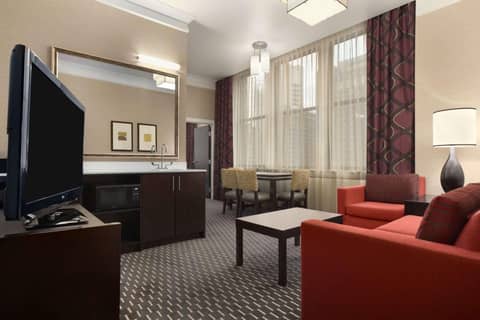 Embassy Suites Saint Louis - Downtown — photo 8