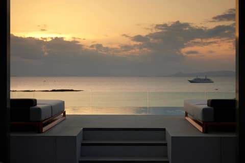 Dusit Suites Hotel Athens — balance & terrace
