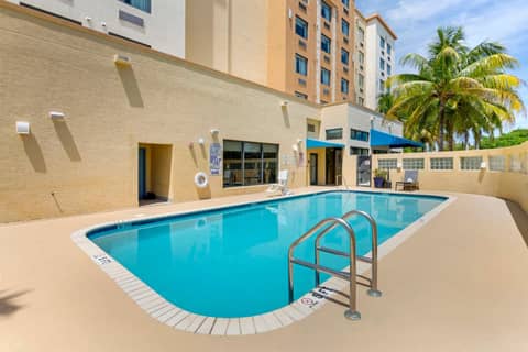 Best Western Plus Miami Executive Airport Hotel and Suites — photo 4