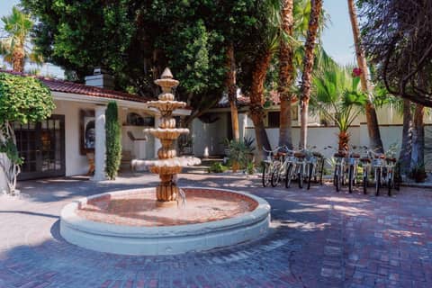 Villa Royale — activities & amenities