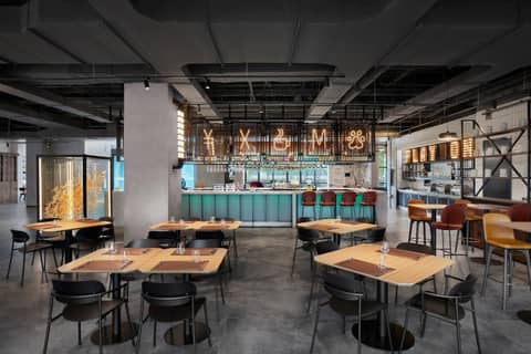 Moxy Shanghai Hongqiao NECC — photo 3